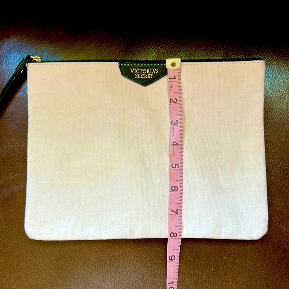 Victoria’s Secret Pink/Black Striped Overnight Bag - Picture 9 of 17